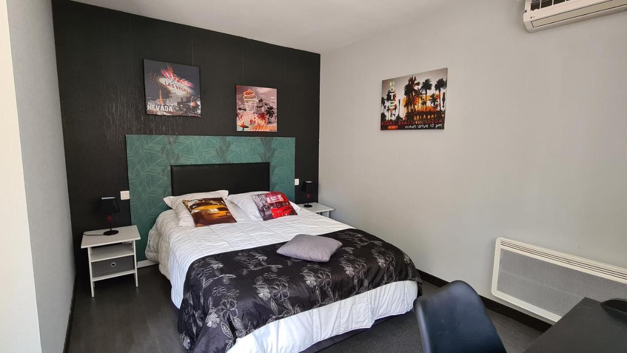 Alysa Hotel Parthenay Exterior photo