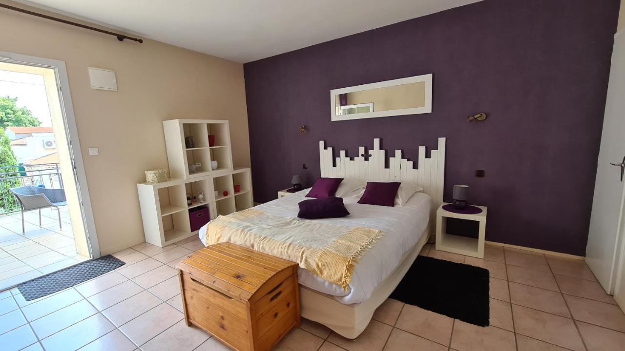 Alysa Hotel Parthenay Exterior photo